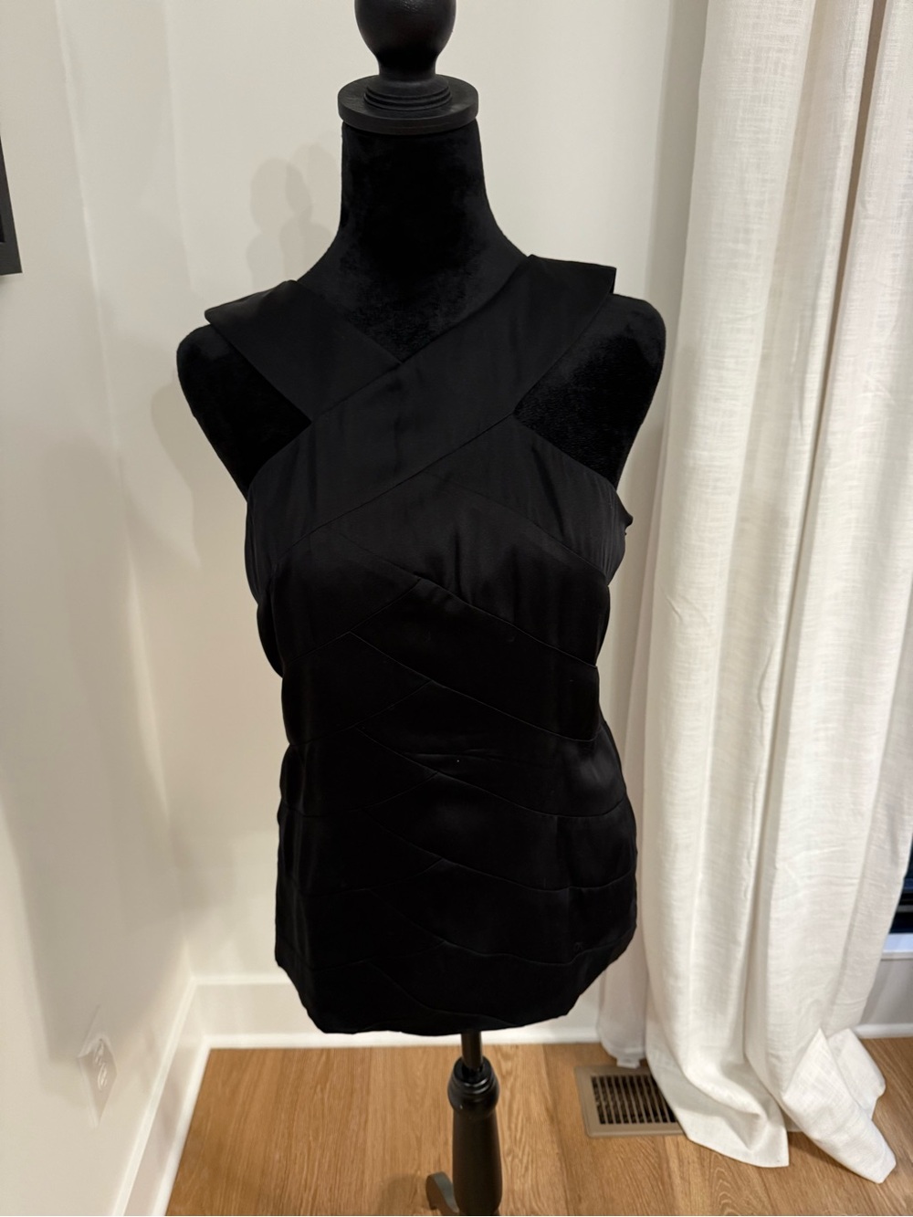 Banana Republic Black Criss Cross Top Size 8